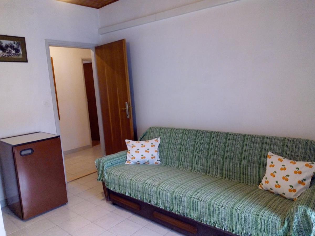 Ruzica Saric Hotel Hvar Town Exterior photo