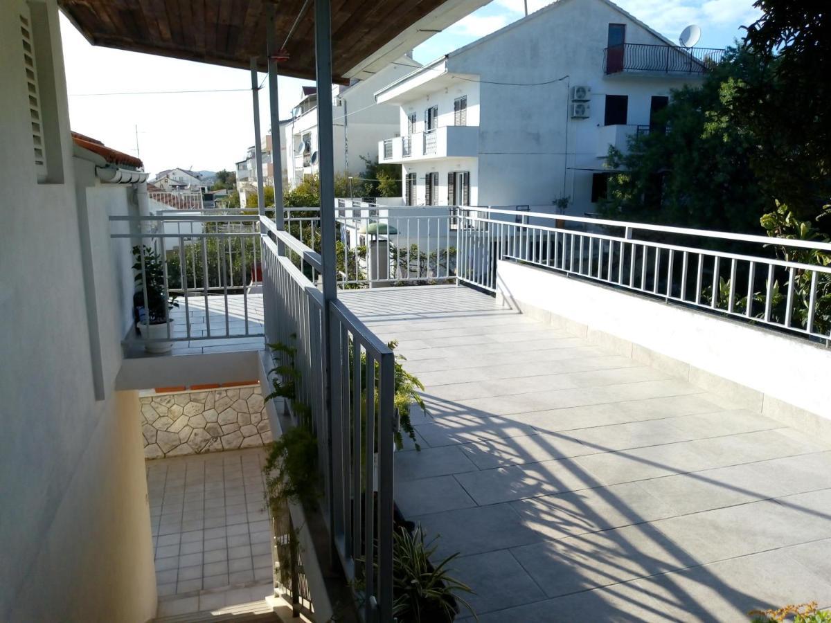 Ruzica Saric Hotel Hvar Town Exterior photo